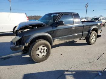  Salvage Chevrolet S-10