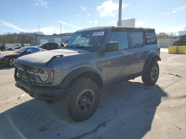  Salvage Ford Bronco