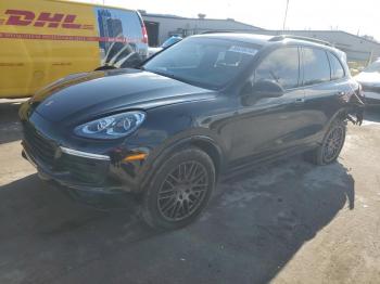  Salvage Porsche Cayenne