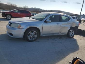  Salvage Dodge Avenger