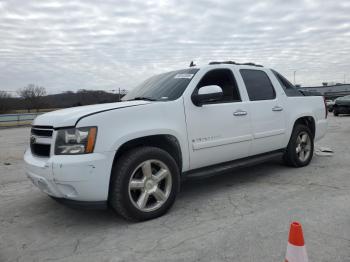  Salvage Chevrolet Avalanche