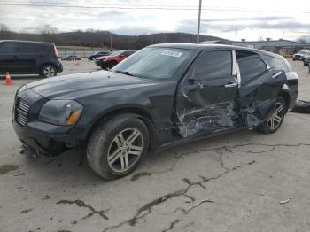  Salvage Dodge Magnum