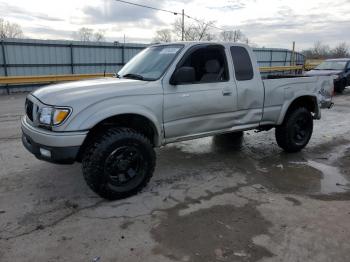  Salvage Toyota Tacoma