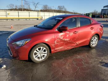  Salvage Toyota Yaris