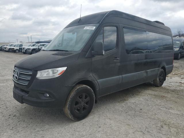  Salvage Mercedes-Benz Sprinter