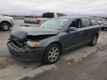  Salvage Volvo V70