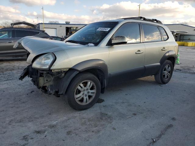  Salvage Hyundai TUCSON