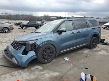  Salvage Kia Carnival