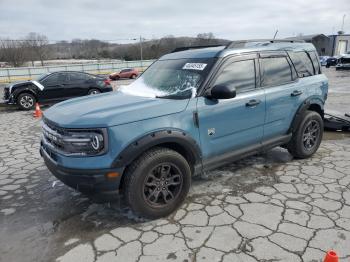  Salvage Ford Bronco