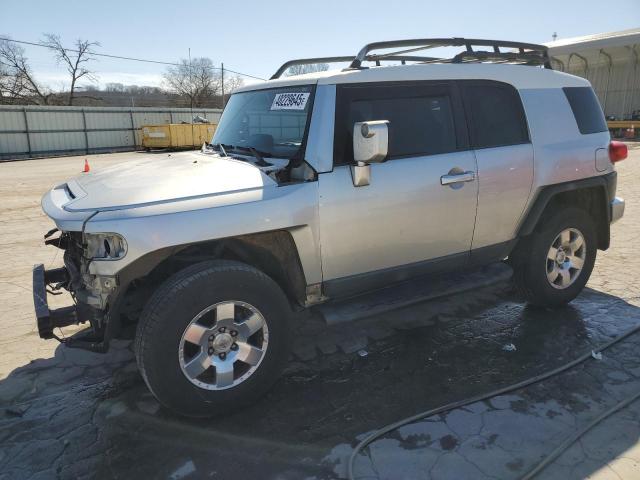  Salvage Toyota FJ Cruiser