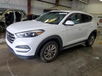  Salvage Hyundai TUCSON