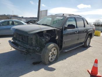  Salvage Chevrolet Avalanche