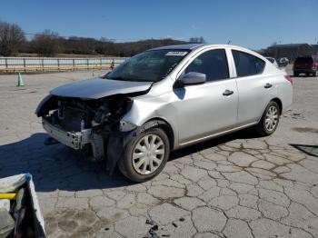  Salvage Nissan Versa