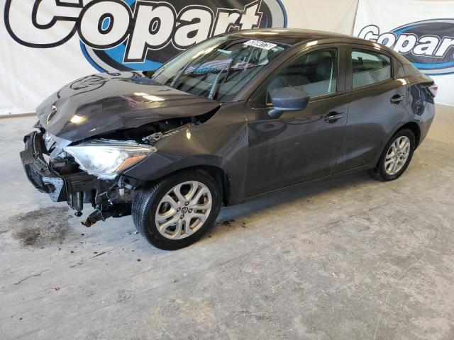  Salvage Toyota Yaris