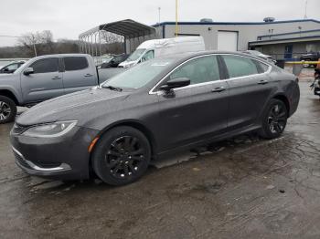  Salvage Chrysler 200