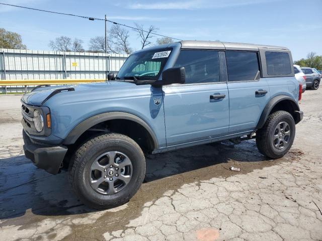  Salvage Ford Bronco