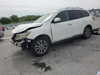  Salvage Nissan Pathfinder