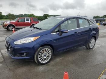  Salvage Ford Fiesta