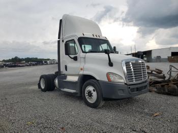  Salvage Freightliner Cascadia