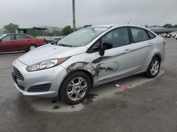  Salvage Ford Fiesta
