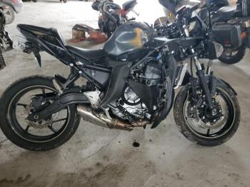  Salvage Kawasaki Ex650 R