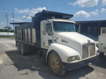  Salvage Kenworth T300