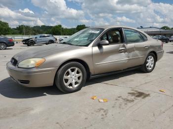  Salvage Ford Taurus
