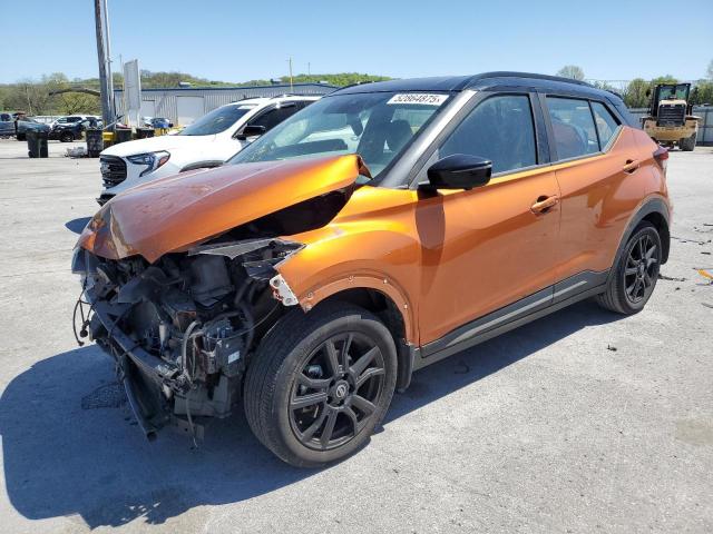  Salvage Nissan Kicks