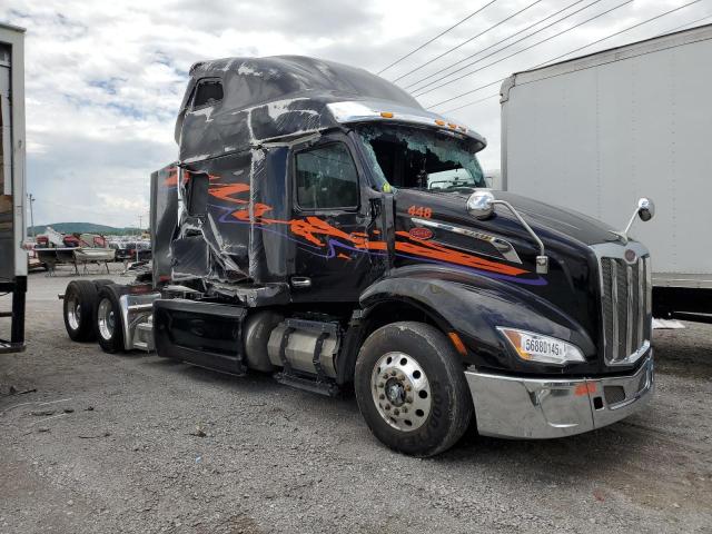  Salvage Peterbilt 579