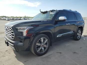  Salvage Toyota Sequoia