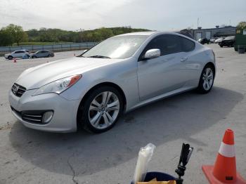  Salvage Hyundai Genesis