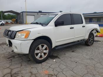  Salvage Nissan Titan