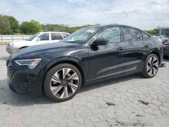  Salvage Audi Q8