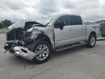  Salvage Nissan Titan
