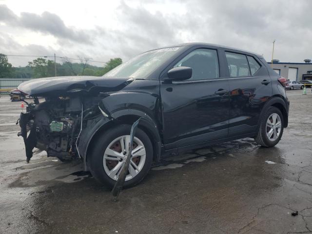  Salvage Nissan Kicks