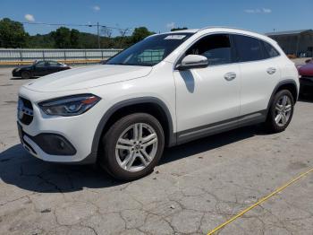  Salvage Mercedes-Benz GLA