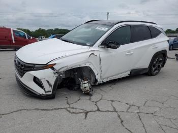  Salvage Hyundai TUCSON