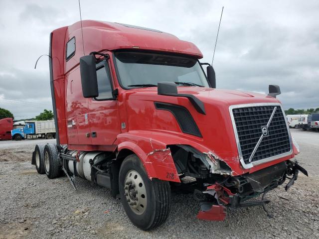  Salvage Volvo Vnl