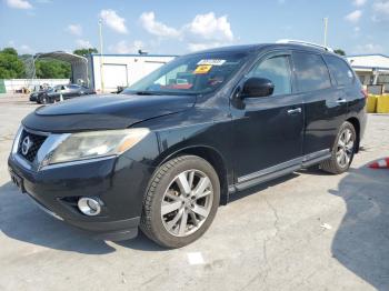  Salvage Nissan Pathfinder