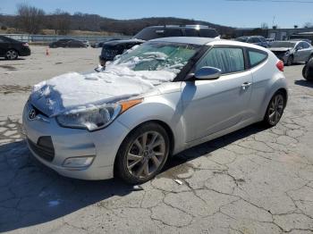  Salvage Hyundai VELOSTER