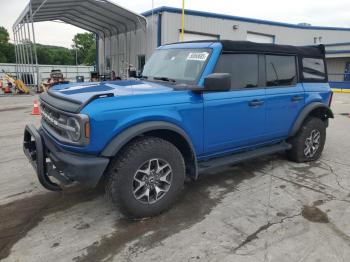  Salvage Ford Bronco