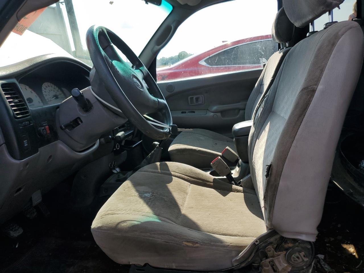 Toyota Tacoma Xtracab Image 5