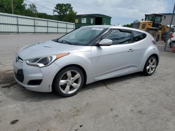  Salvage Hyundai VELOSTER
