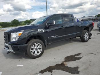  Salvage Nissan Titan