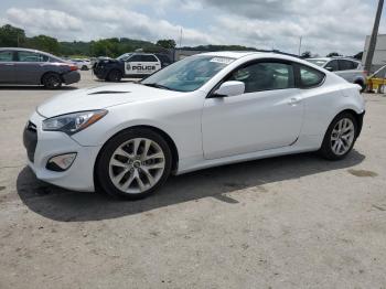  Salvage Hyundai Genesis