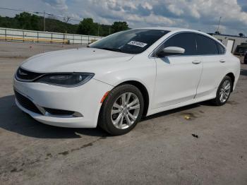  Salvage Chrysler 200