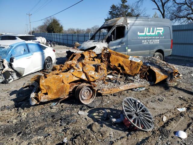  Salvage Ford Mustang