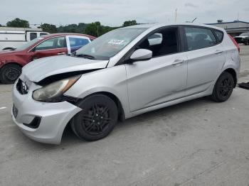  Salvage Hyundai ACCENT