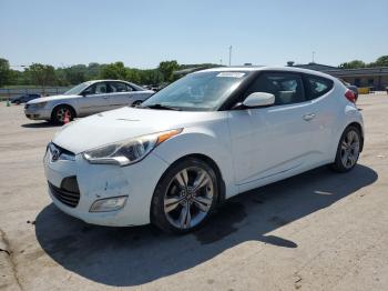  Salvage Hyundai VELOSTER