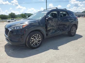  Salvage Hyundai TUCSON